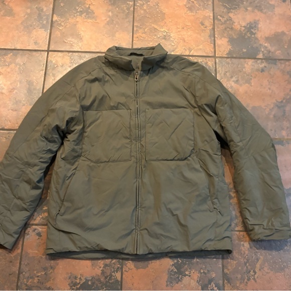 Lululemon Olive Green Men's Jacket